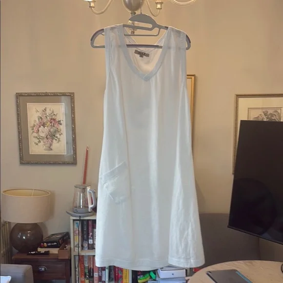 Flax | Dresses | Flax White Vneck Sleeveless Top | Poshmark